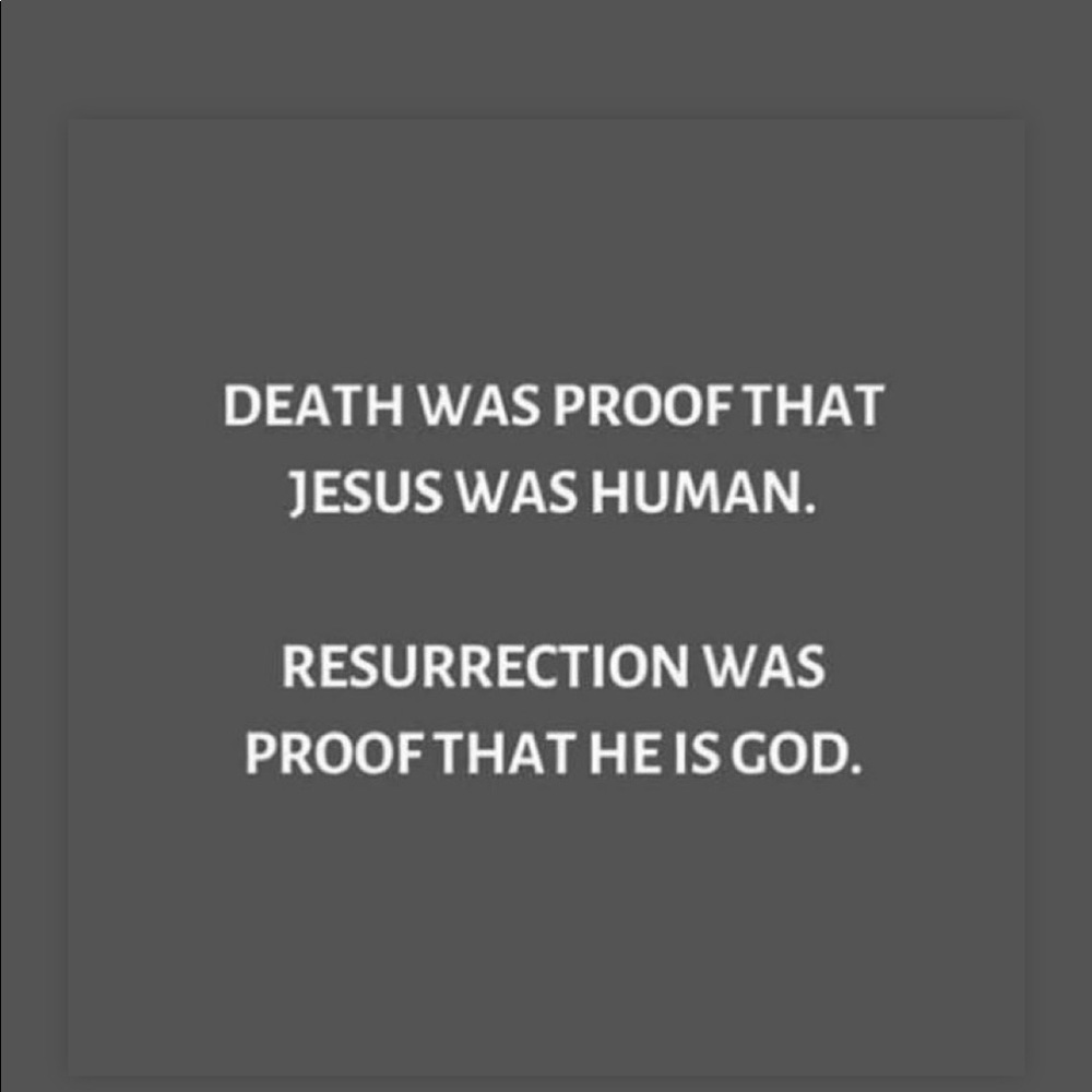 He is Risen 🕊 👑 🤍